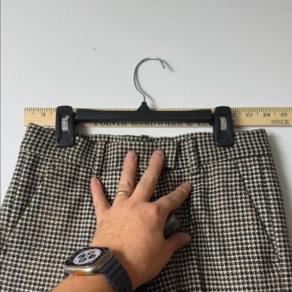 FENDI - Men's Houndstooth Pants in Black and White/Tan Size 40 or W28”/L33”